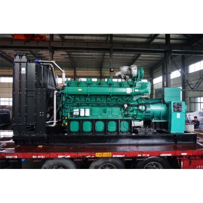 1000KW玉柴柴油發電機組-玉柴12缸柴油機YC12VTD1680-D30,柴油發電機組缸徑/行程：152/180mm,柴油發電機組水冷發動機功率990KW,柴油發電機組配套馬拉松斯坦福發電機。廠價直銷歡迎選購：13773399855。