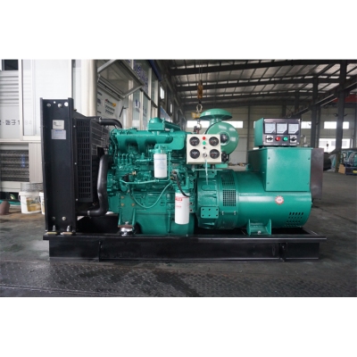 50KW玉柴柴油發電機組-玉柴4缸柴油機YCD4P22D-80,柴油發電機組缸徑/行程：108/125mm,柴油發電機組水冷發動機功率66KW,柴油發電機組配套馬拉松斯坦福發電機。廠價直銷歡迎選購：13773399855。